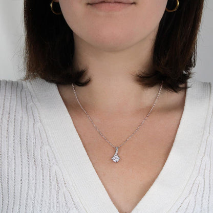 To my Wife massage card necklace